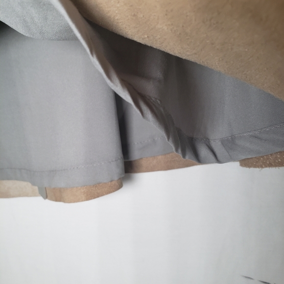 Banana Republic Beige 100% Leather  Skirt Sz 0 - Picture 6 of 8